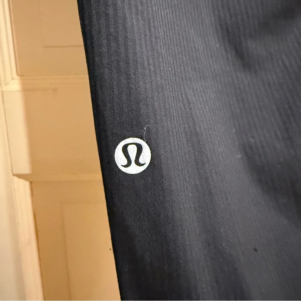 Lululemon Dance Studio Joggers - Picture 6 of 6